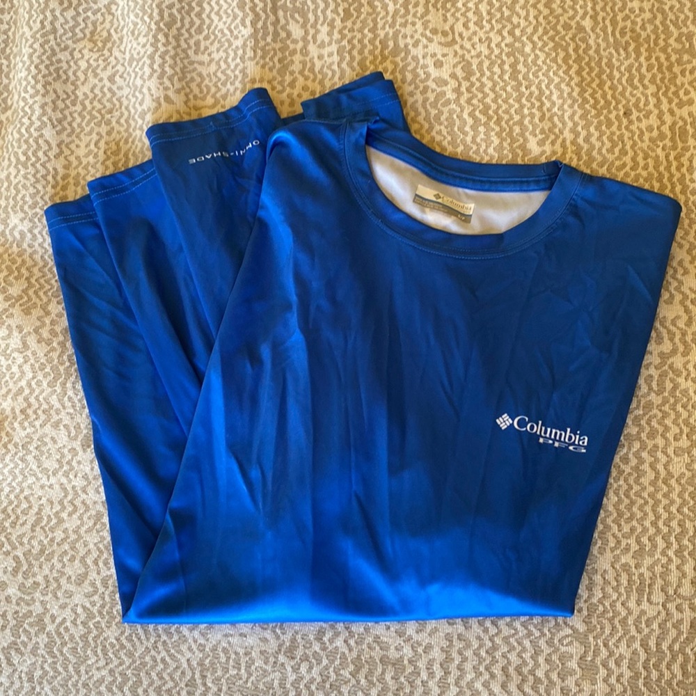 Men’s Columbia Long-sleeve American Fish Flag PFG Shirt - size small